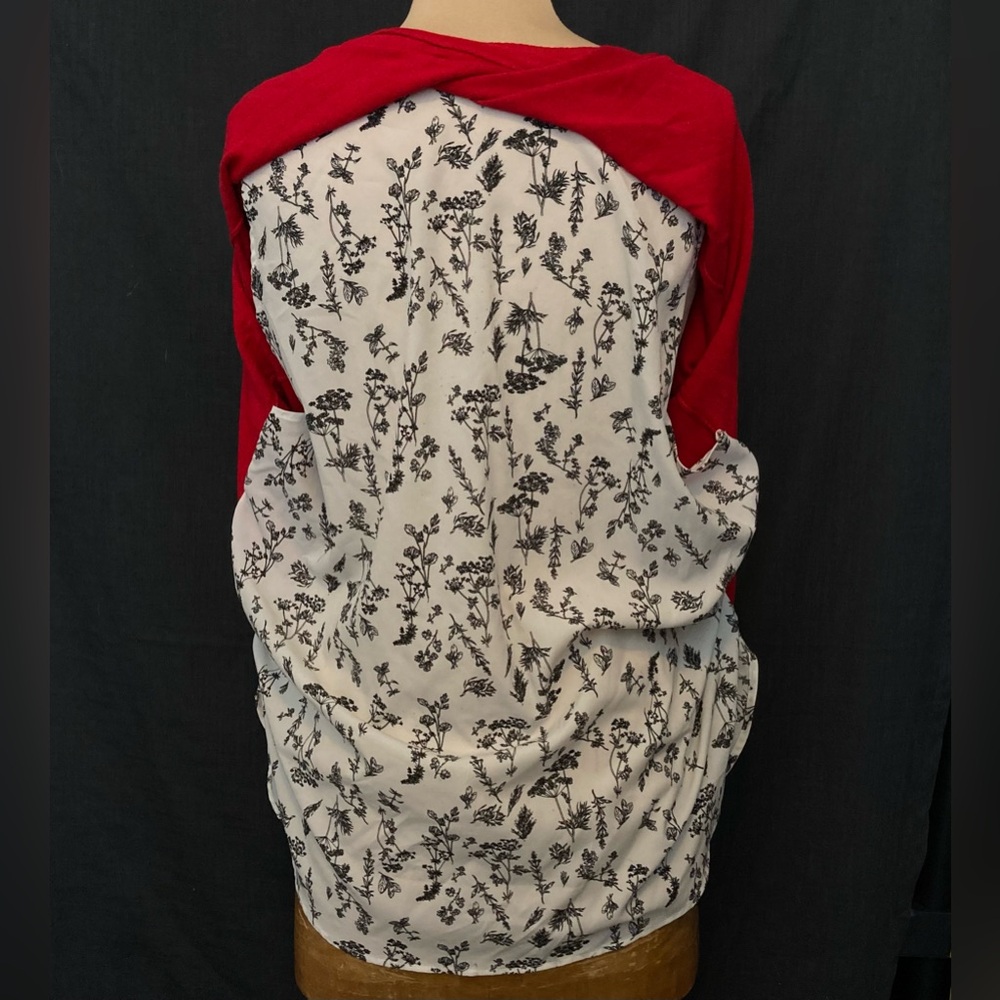 Roz‎ & Ali Plus Size Women's Scoop Neck Sweater + Top | Red, Black, & White - Picture 3 of 8